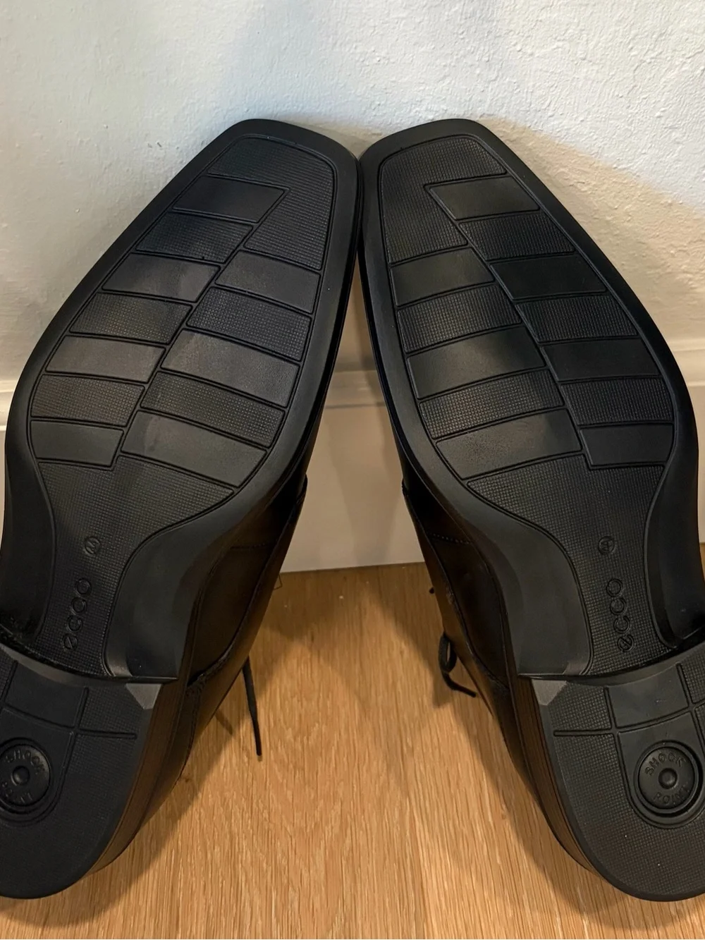 ECCO Sz 44 US 10.5-11 Black Leather Goretex Waterproof Men’s Dress Lace Up Shoes